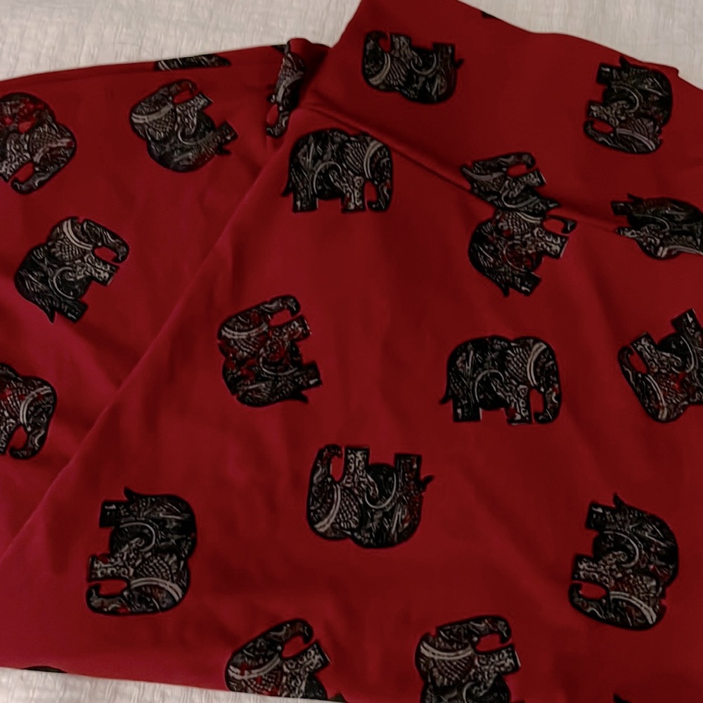 B2G1F: Elephant Azure Skirt